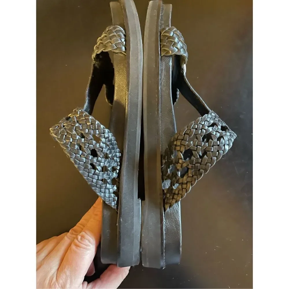 Brighton Leather Sandals (SZ 7)